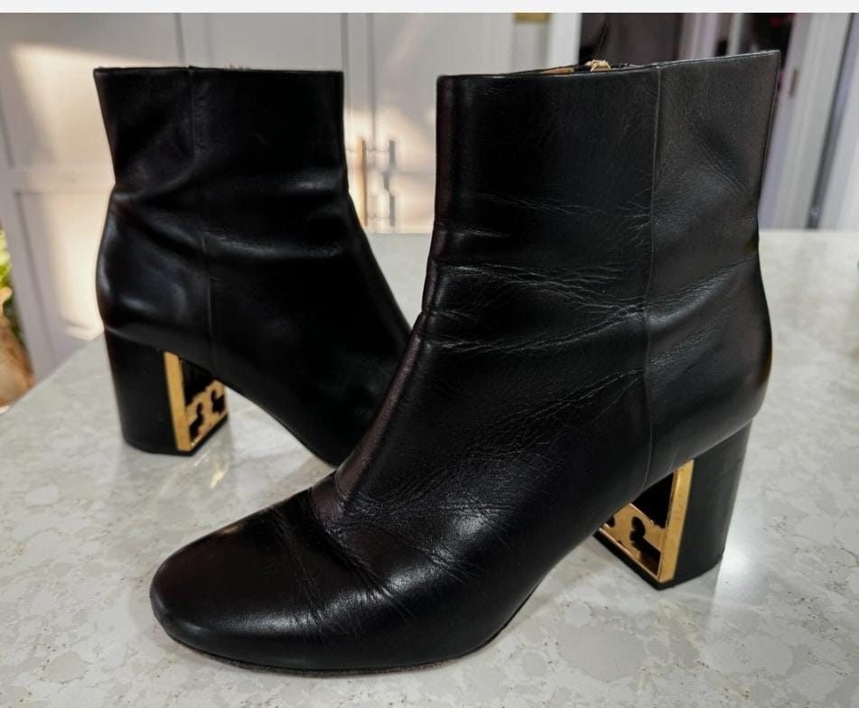 Authentic Tory Burch 🥾 Black Leather Booties GiGi
