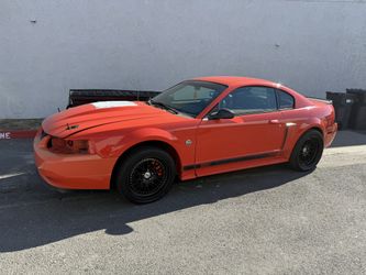 2004 Ford Mustang