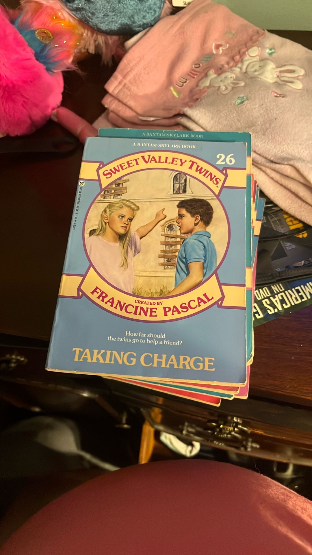 Sweet Valley high Twins books, 80s and 90s