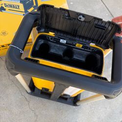 DEWALT 2100 PSI 1.2 GPM 13 Amp Cold Water Electric Pressure Washer with Internal Equipment Storage (Machine Only)  - Machine only
