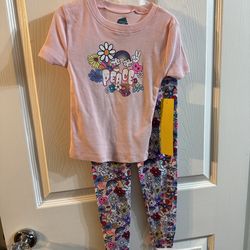 Girls size 4 Pajamas