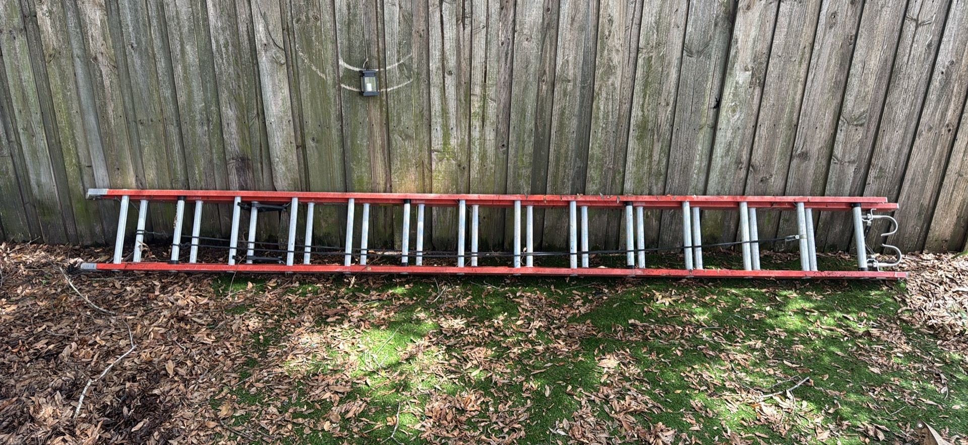 Ladder 28ft