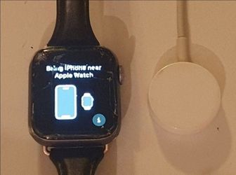 Apple Watch Series 5 - See Details!