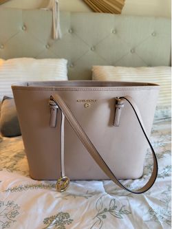 Michael Kors Tote