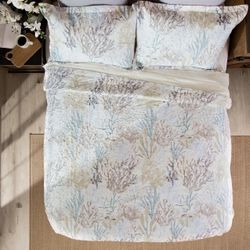 Brand New Coastal Beach Bedding Set, Nautical 3-Piece Microfiber Ocean Quilt, Full/Queen