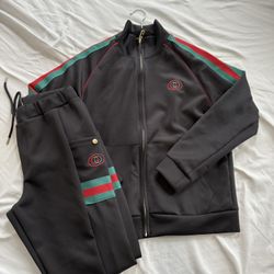 Gucci Tracksuits Men 