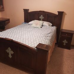 Queen Bedroom Set