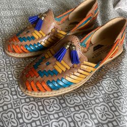 Guaraches / Flats/ Sandals