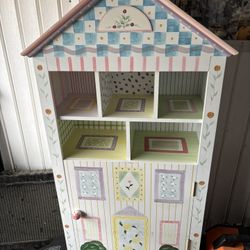 Little  Girl Cabinet 