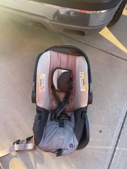 Newborn car seat