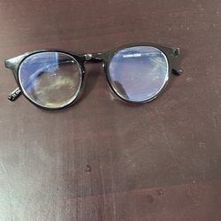 Blue light glasses