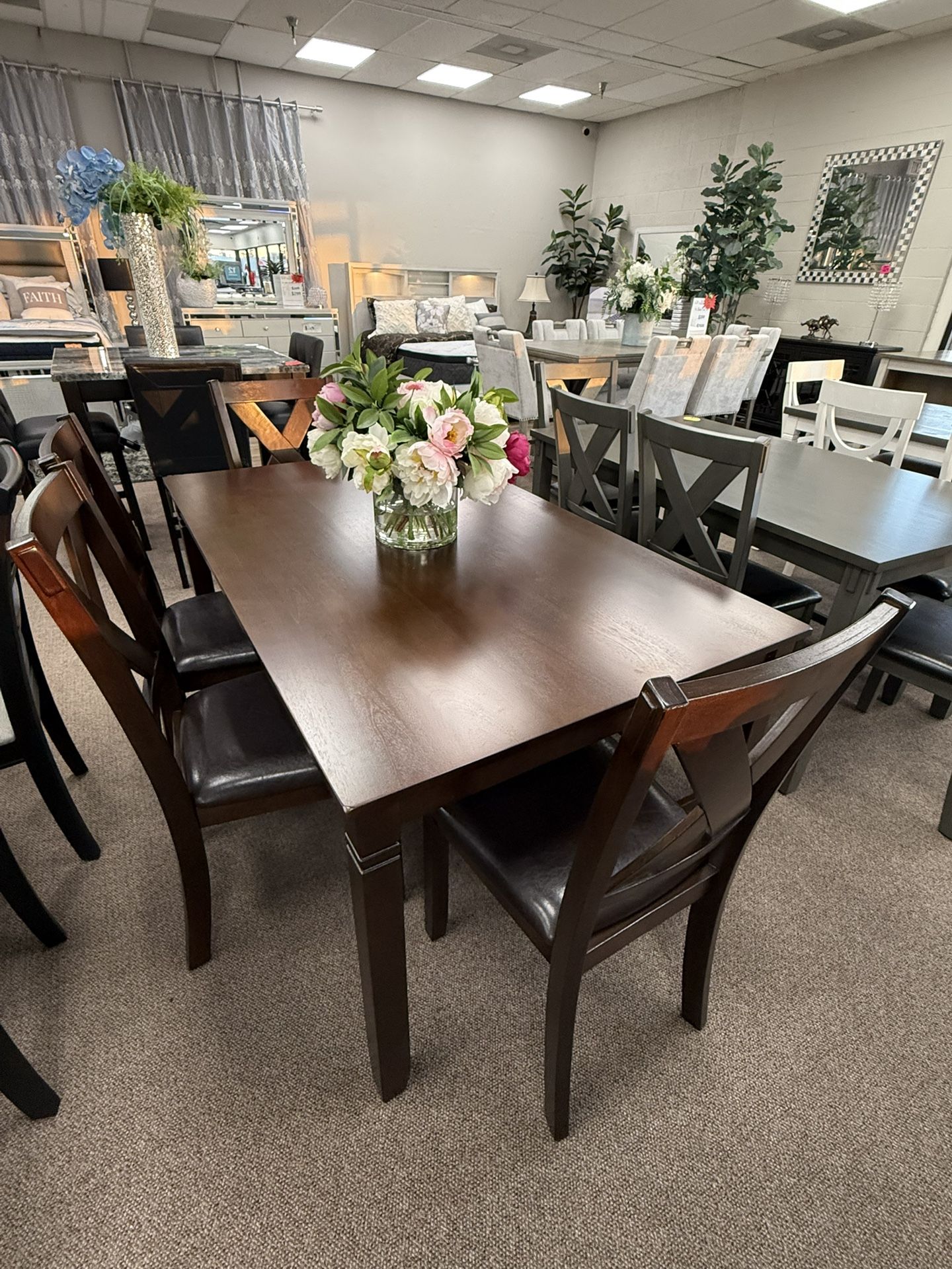 6 Pc Dining Table 