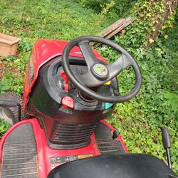 Very Nice Snapper Lawn Mower