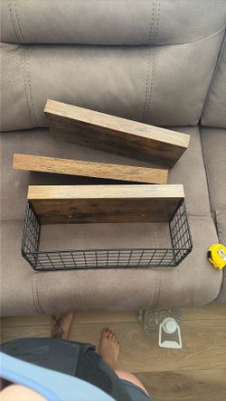 Floating Shelves Set Of (3)