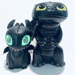 Set Of 2 How to Train Your Dragon Hatching Toothless & Ceramic Coin Bank