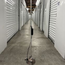 Minimalist LED Corner Floor Lamp