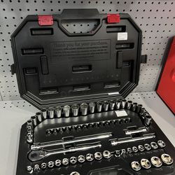Husky 70 piece tool set 