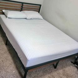 Full Size Bed With Frame