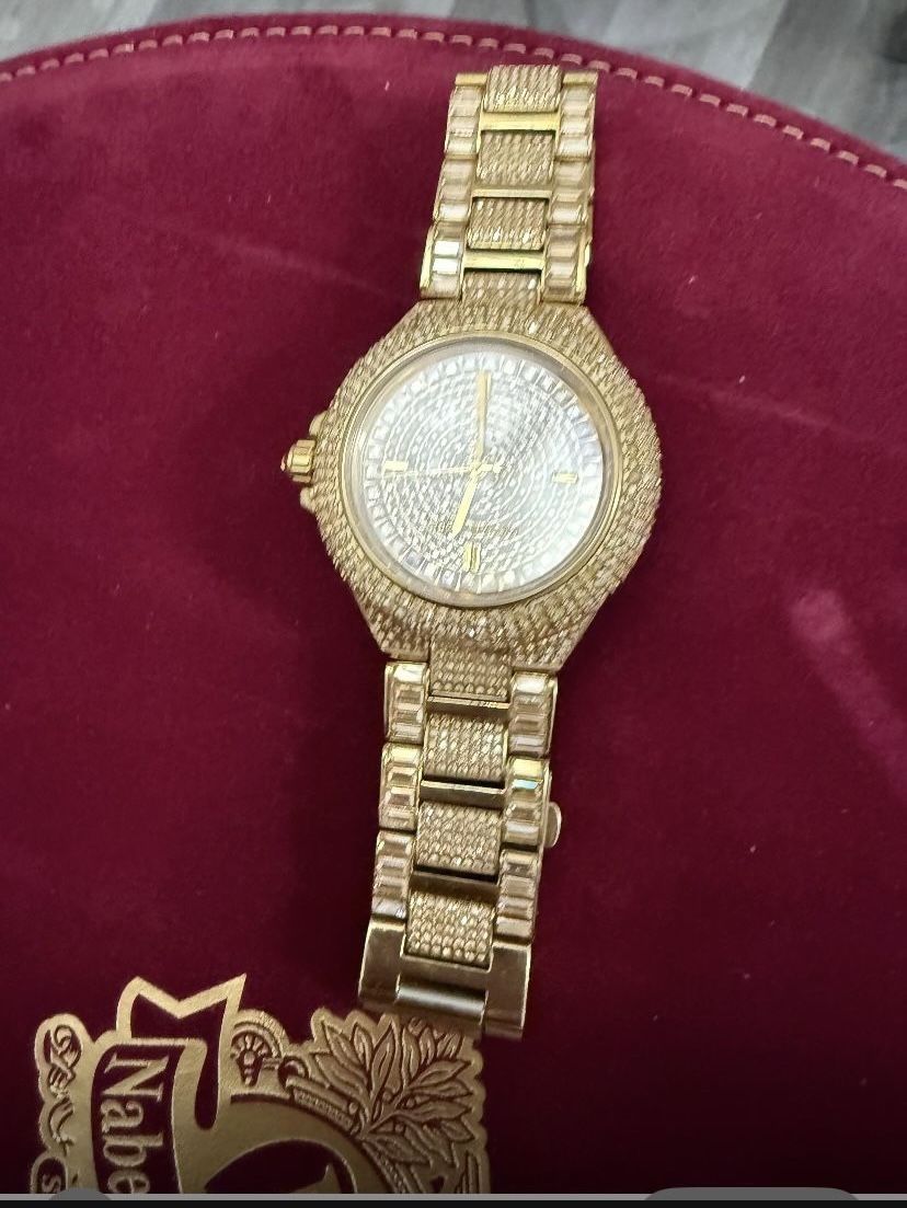 Michael Kors Watch Need Battery! ( Ask For Price)