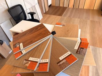 8MM VINYL PLANK FLOORS