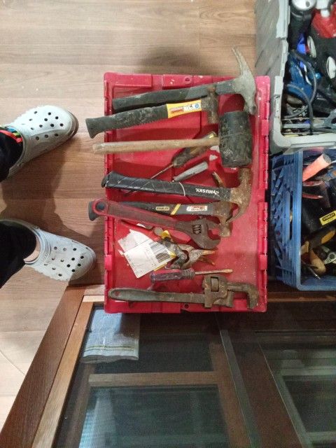 Hand Tools