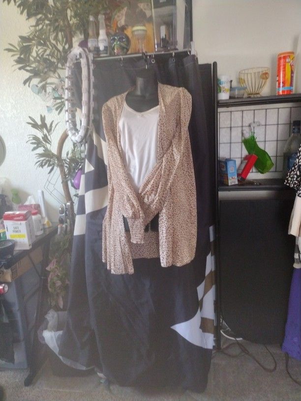 Women's Lightweight Cover Up Jacket Large Leopard Print