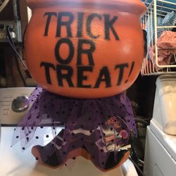 Halloween Candy Bowl Stand