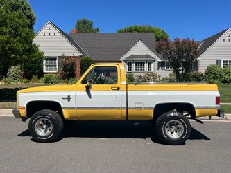 1983 Silverado 4 x 4 short bed