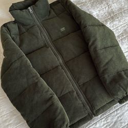 Levi’s Corduroy Puffer Jacket 
