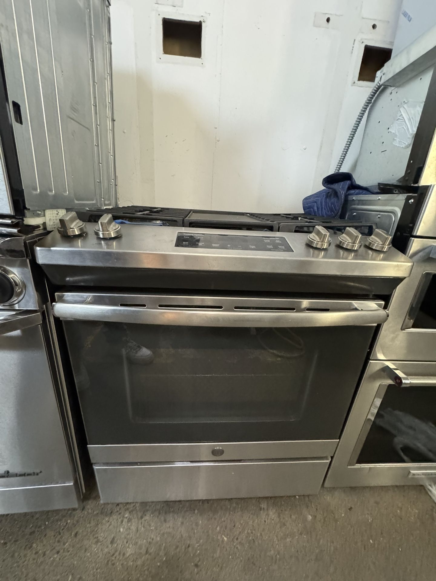Ge 30” Slide In Range