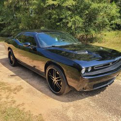 2017 Dodge Challenger