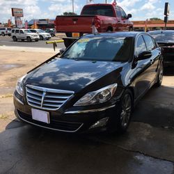 2013 Hyundai Genesis