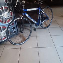 Specialized ALLEZ A1  Lightweight 