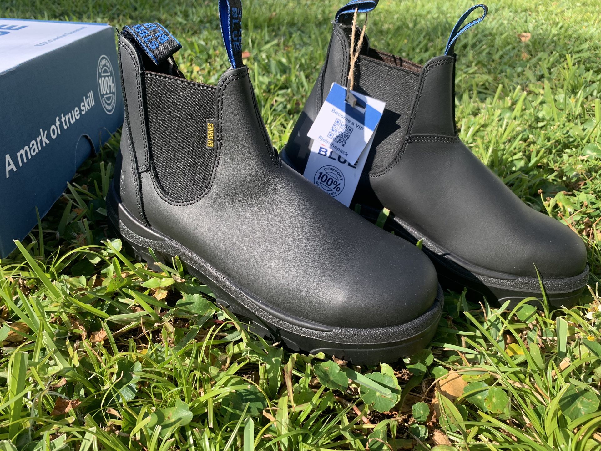 SLIP ON WORK BOOTS / “STEEL BLUE HOBART BLACK”