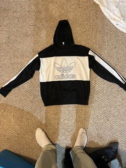 Adidas Sweatshirt