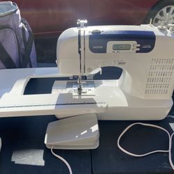 Sewing Machine With Accessories And Bag Home Sewing Machine Brother CS6000i Sewing Machine Computerized Sewing Machine MAKE AN OFFER!