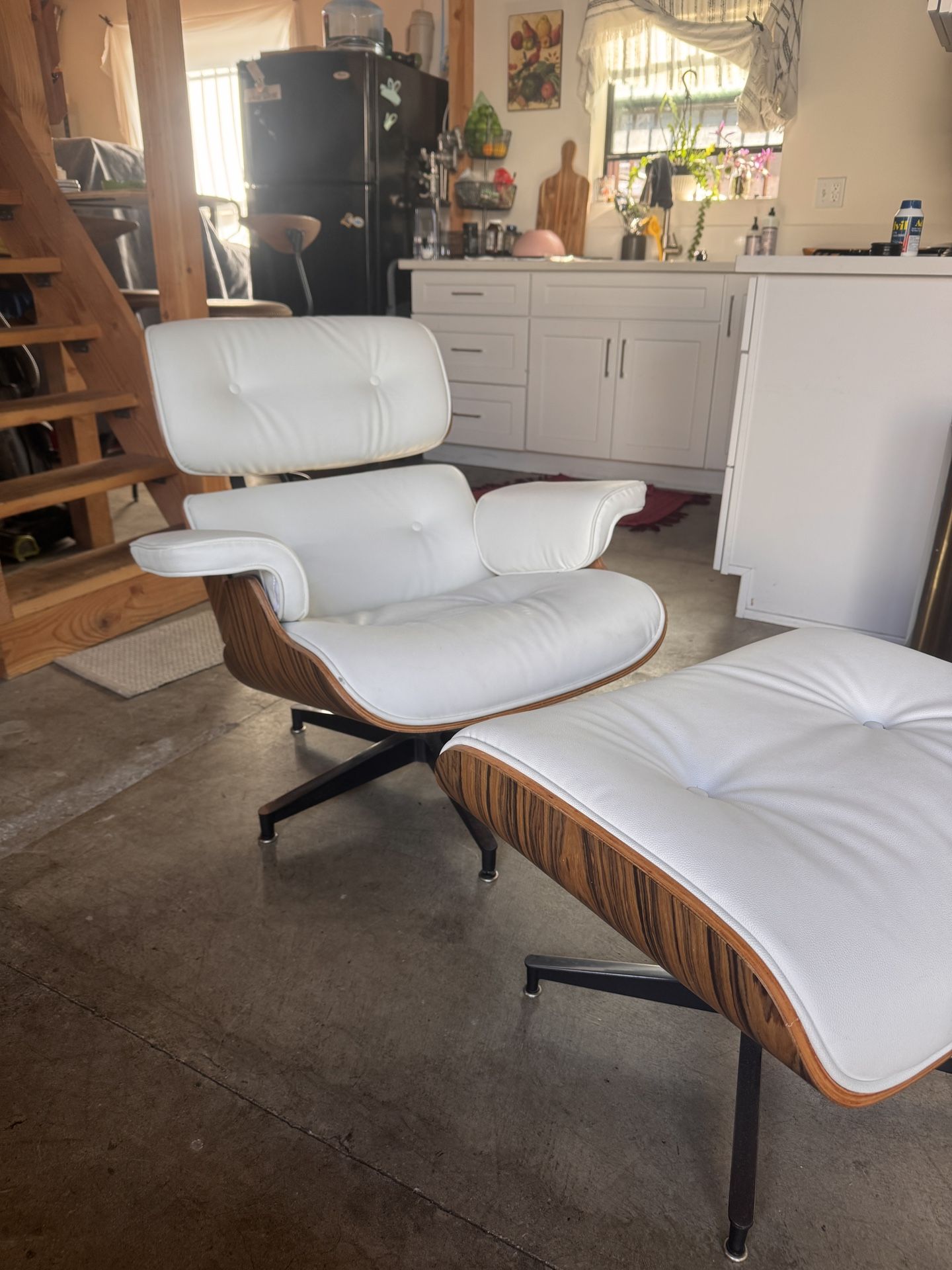 Mid Century Genuine Leather Recliner Lounge Chair With Ottoman Solid Wood Frame Accent Chair