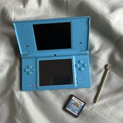 Nintendo DSi + Pokemon Mystery Dungeon: Explorers of Time 