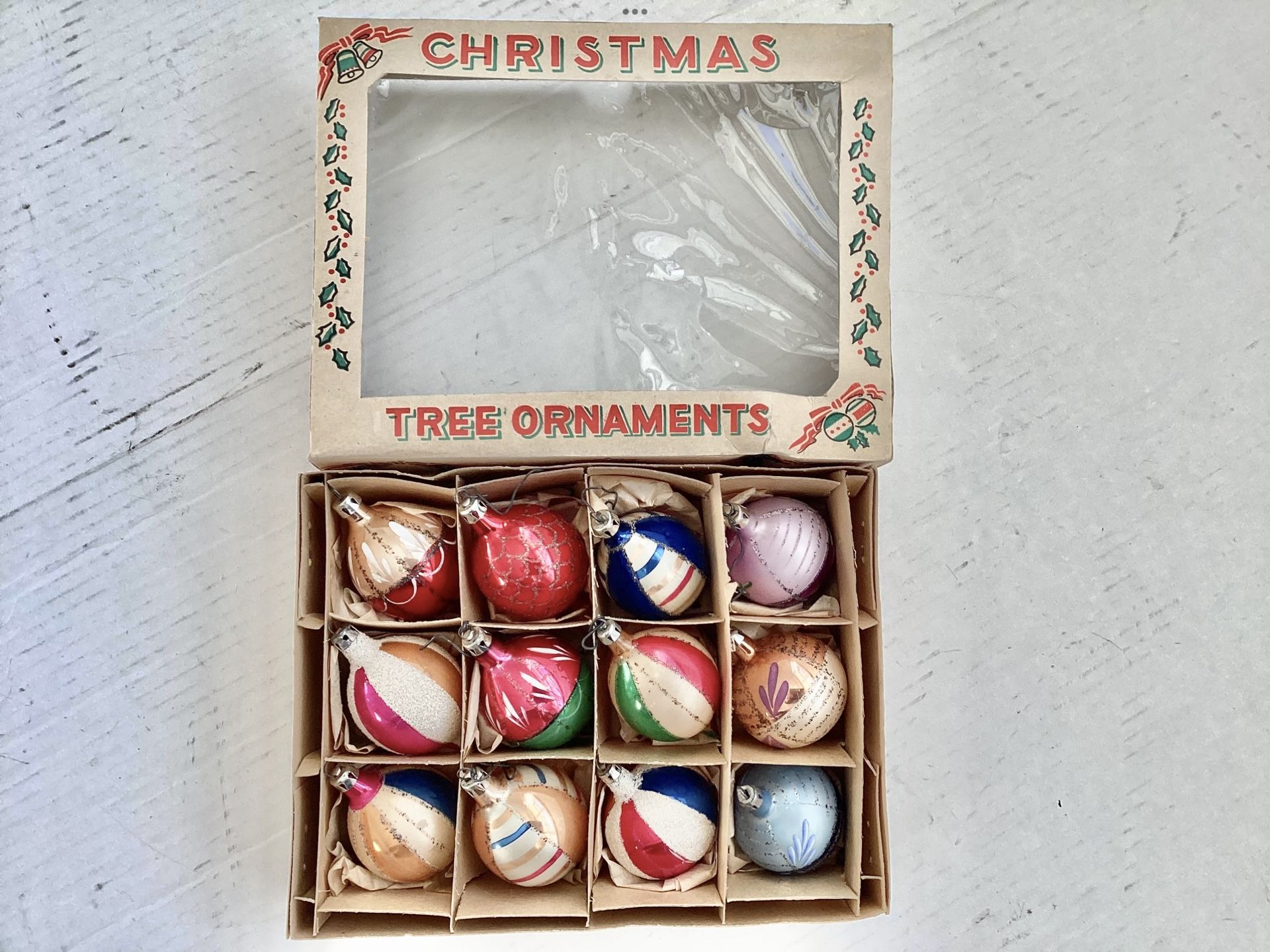 12 MCM Vintage Glass Hand-Painted Christmas Ornaments Teardrops + Rounds Mica @ Glitter Poland 