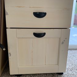 File Cabinet L19.5in X W16 X H22