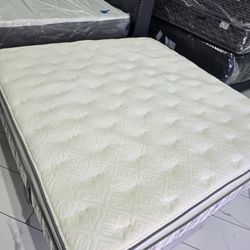 King Sizes Mattress And Box Spring 
