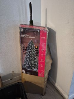 7.5 feet tall Chrisrmas tree