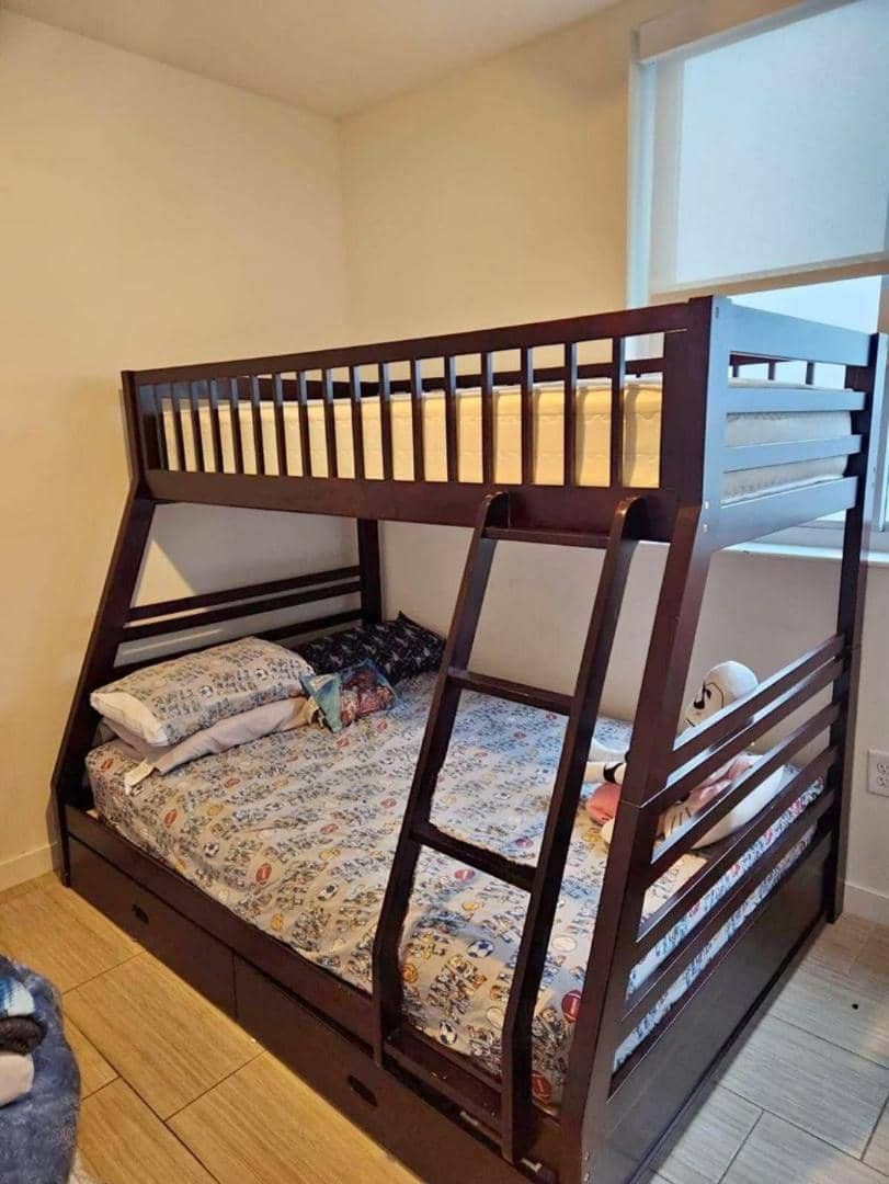 Bunk Bed for Sale!!! Ask For Price!!! Preguntar Por Precio 