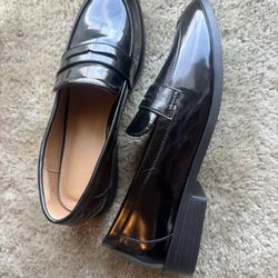 Shoe
