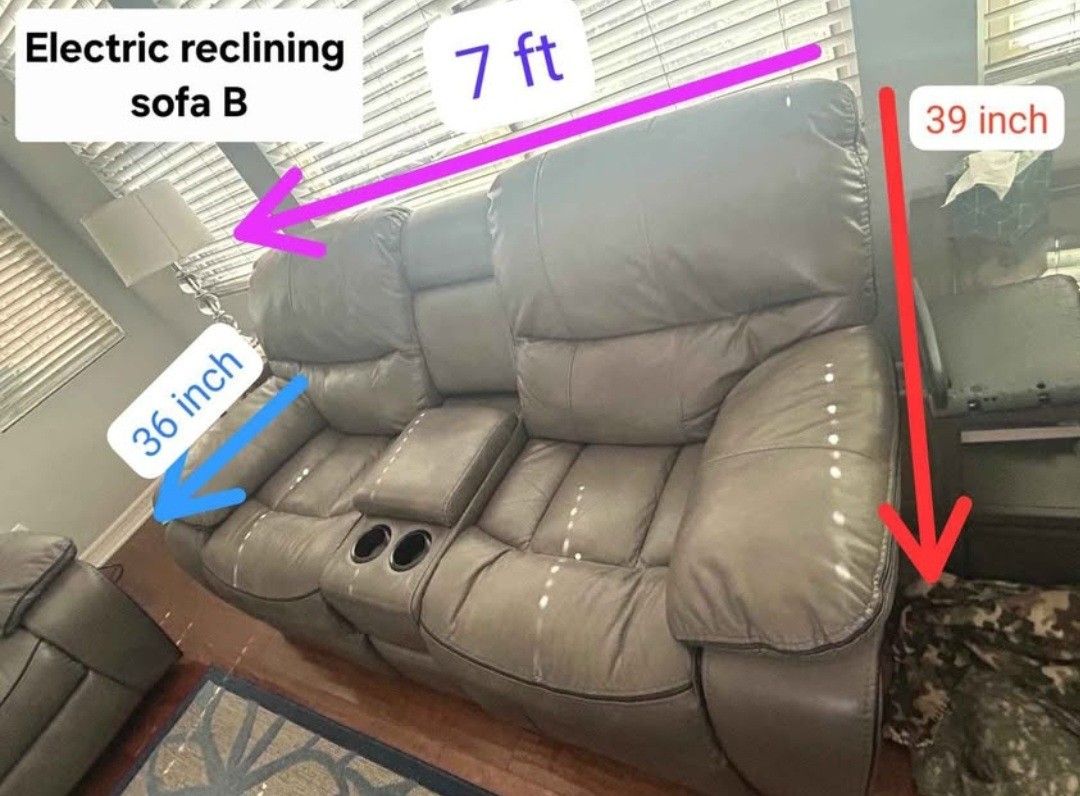 SET FAMILY ROOM (two reclining leather sofas)