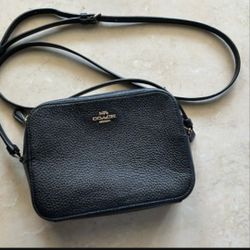 Bag  COACH bag like new $60 Or Best Offer