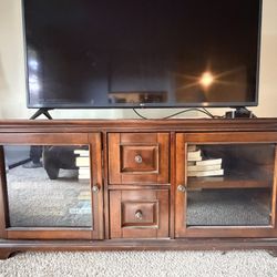 Free TV Console