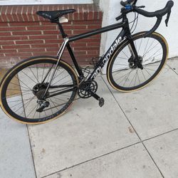 2017 Cannondale Supersix Evo Bike