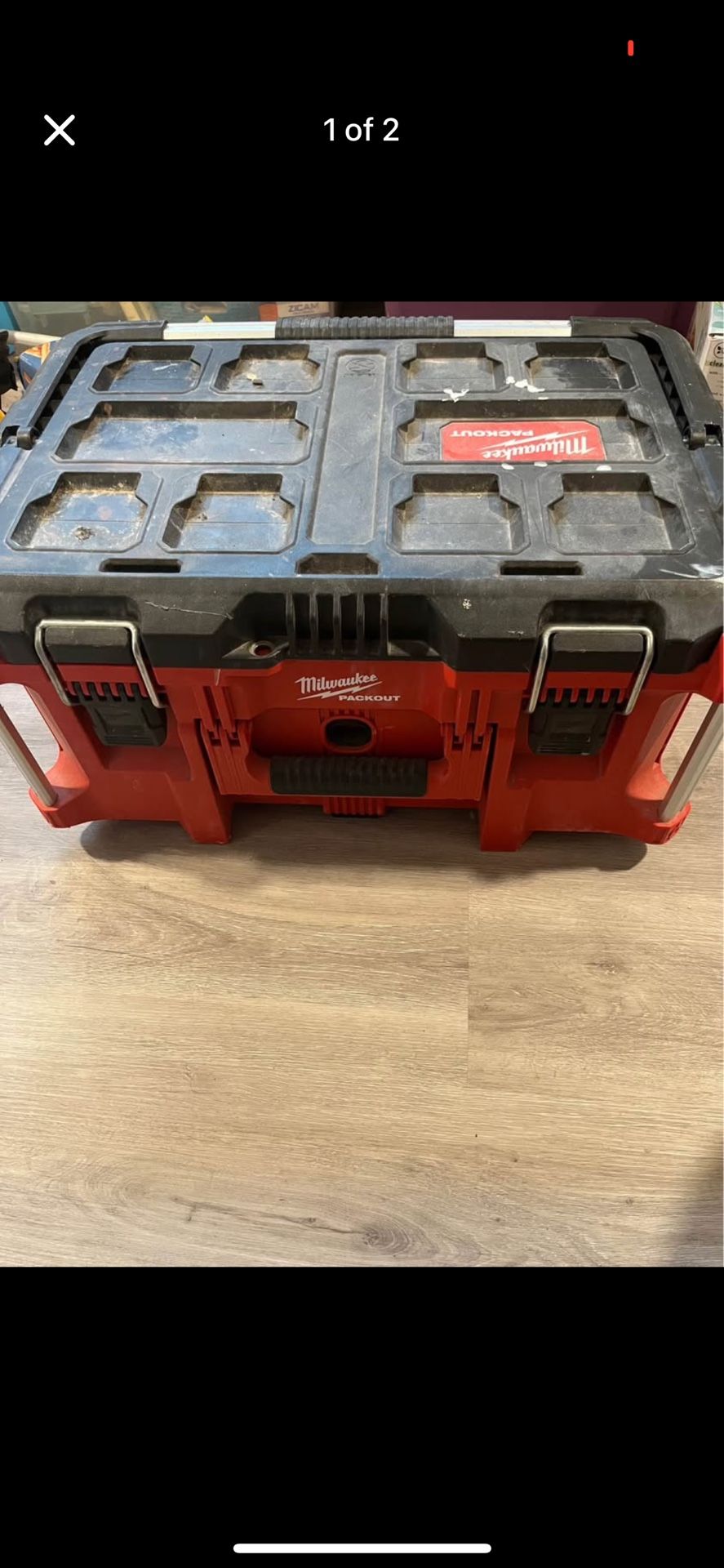 Milwaukee Pack out 2 Dewalt Orbital Sanders