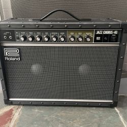 Roland Jazz Chorus 40 W/pedal